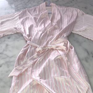 VS Satin Robe